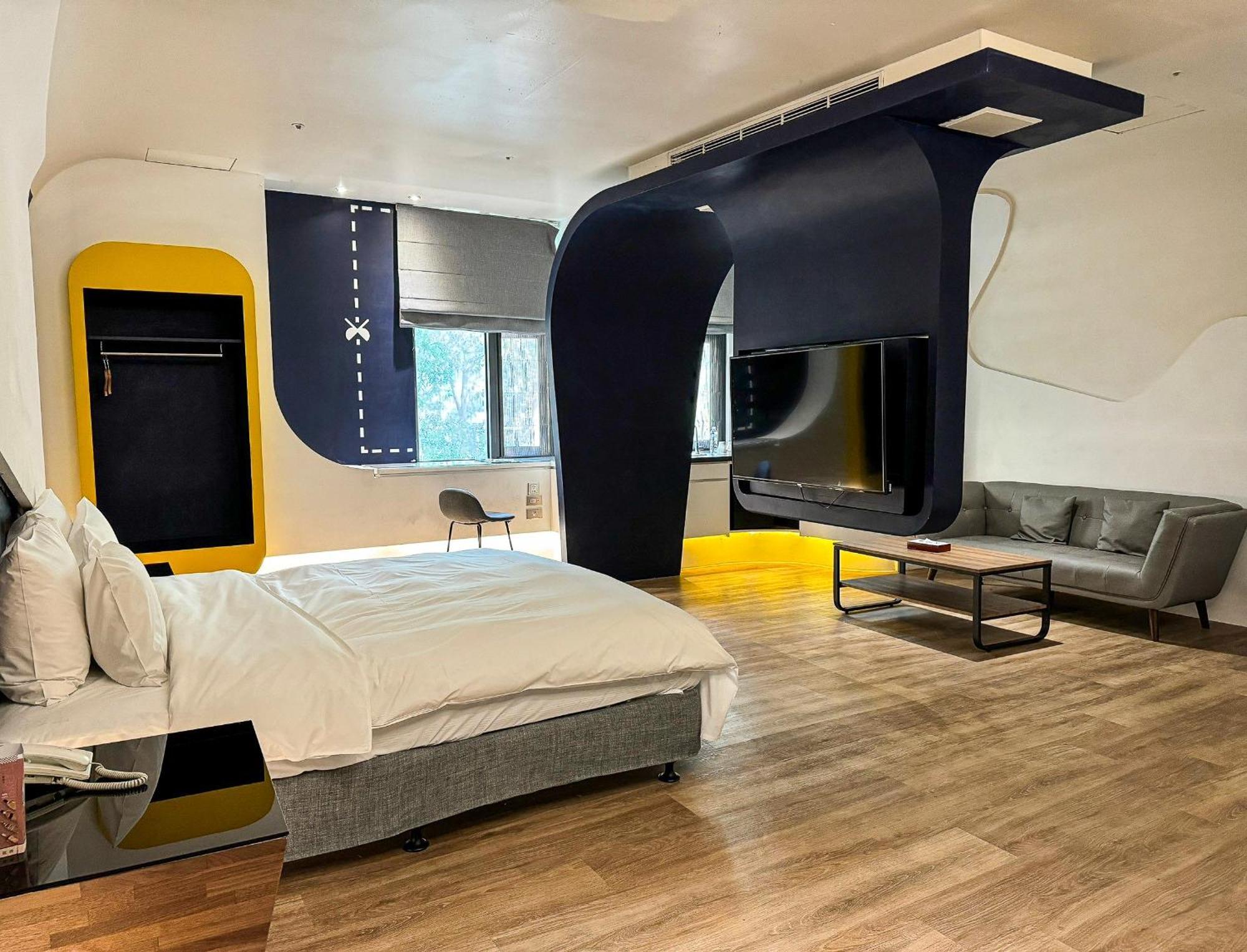 All-Ur Boutique Motel - Taichung Branch Dış mekan fotoğraf