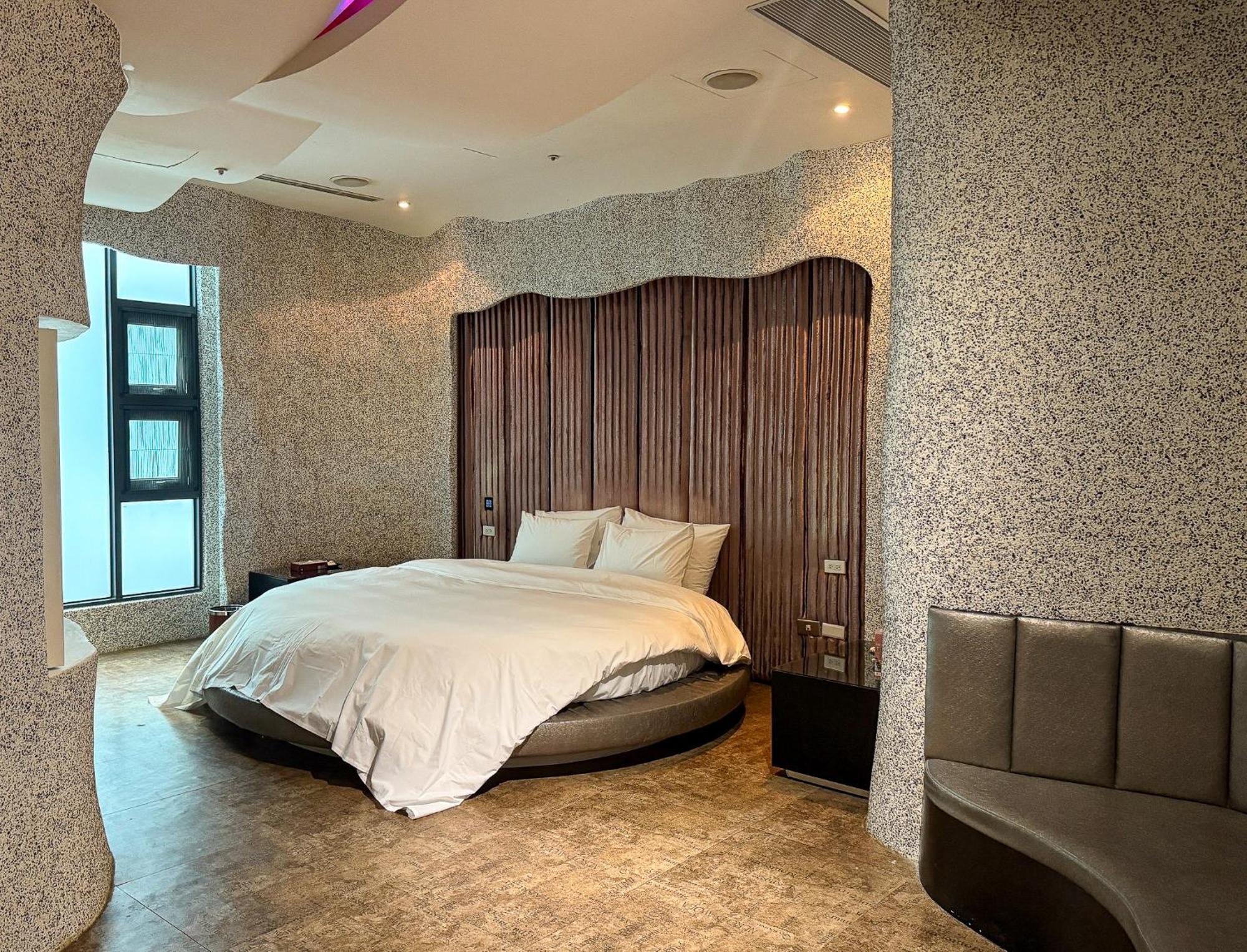 All-Ur Boutique Motel - Taichung Branch Dış mekan fotoğraf