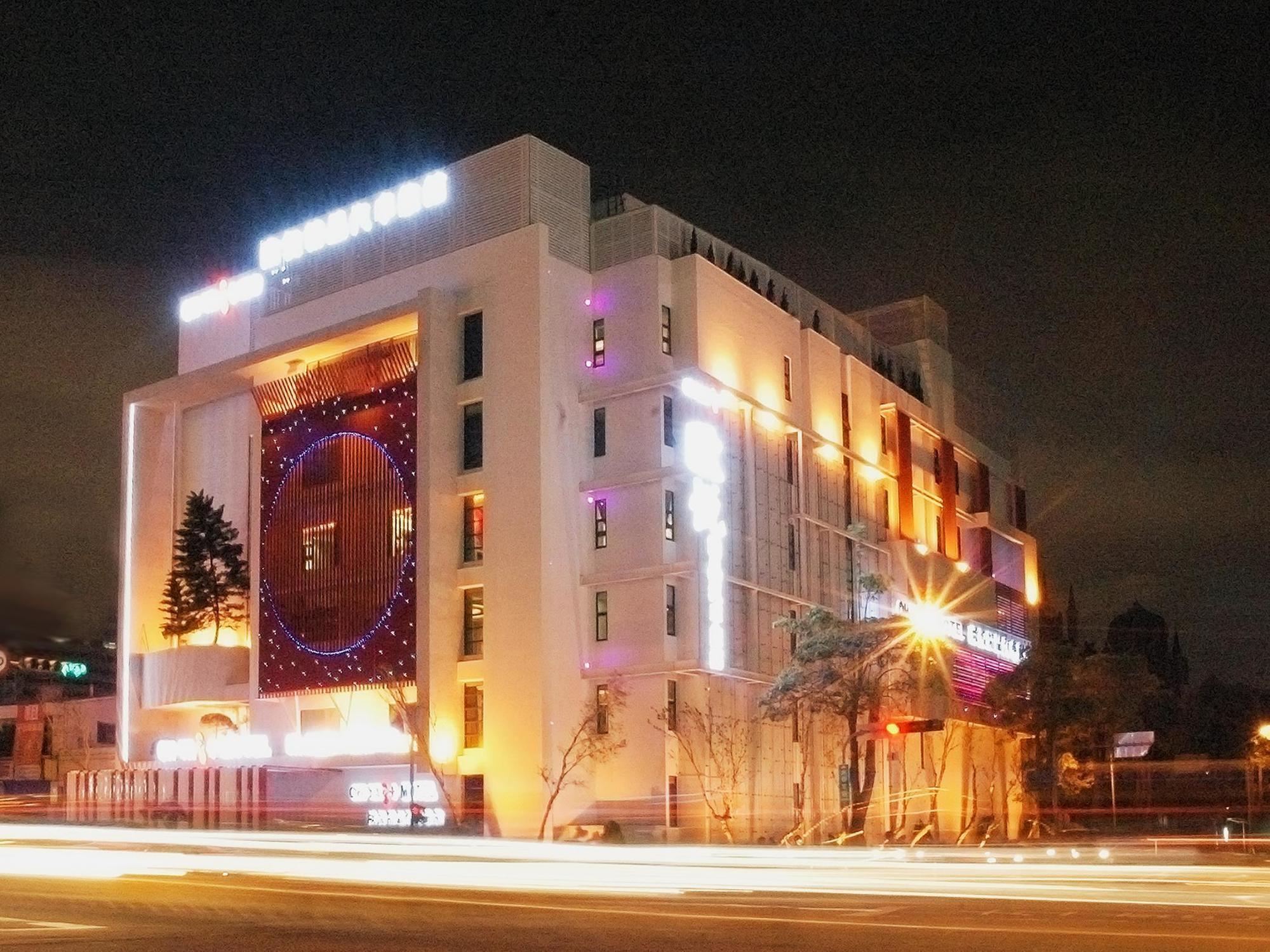 All-Ur Boutique Motel - Taichung Branch Dış mekan fotoğraf